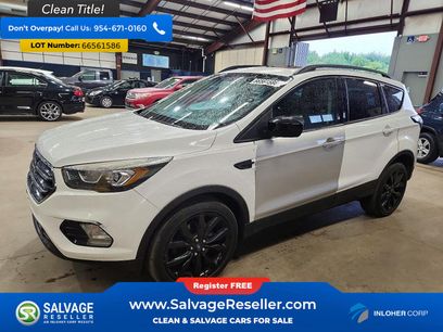 Used 2017 Ford Escape SE w/ SE Sport Appearance Package