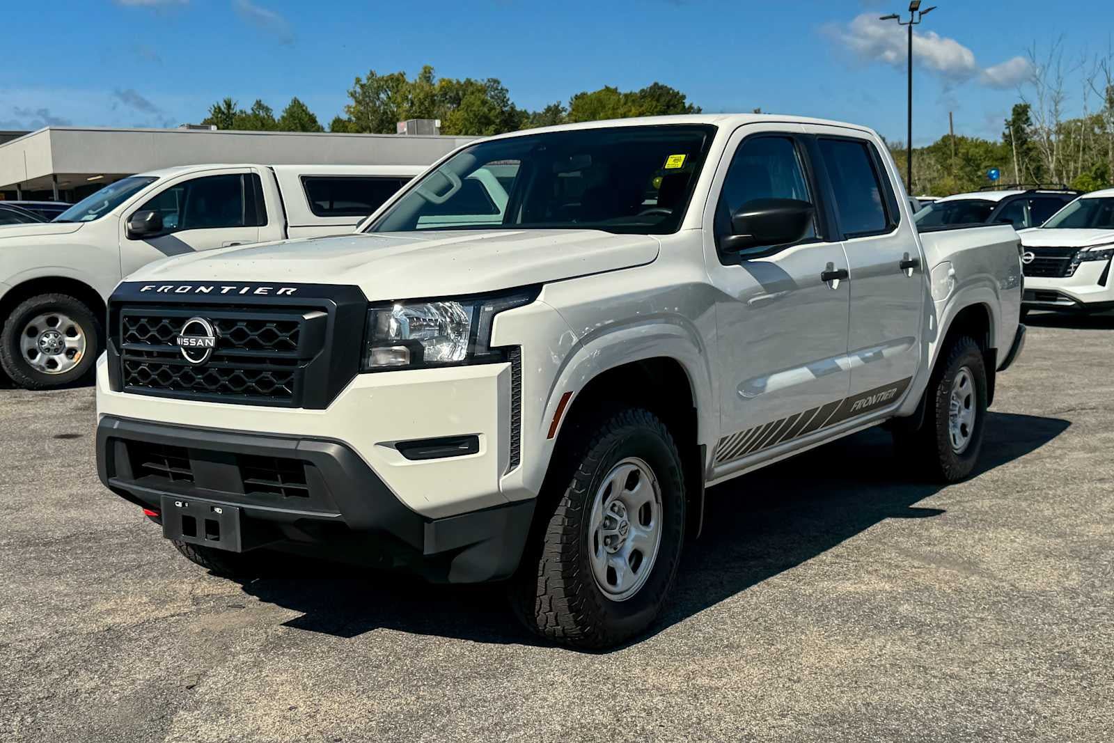 Certified 2023 Nissan Frontier S w/ Technology Package AWD/4WD image 7