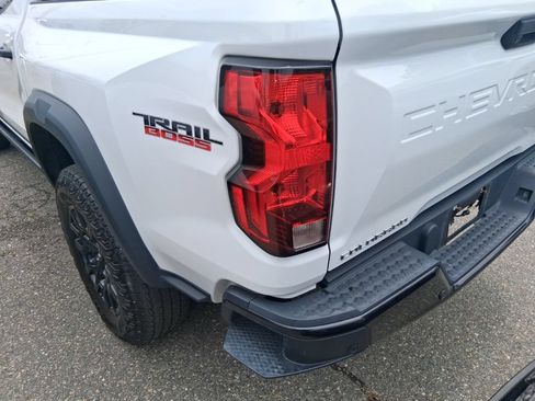 Used 2024 Chevrolet Colorado Trail Boss AWD/4WD image 12