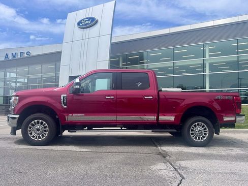 Used 2022 Ford F350 Lariat w/ Lariat Ultimate Package AWD/4WD image 3