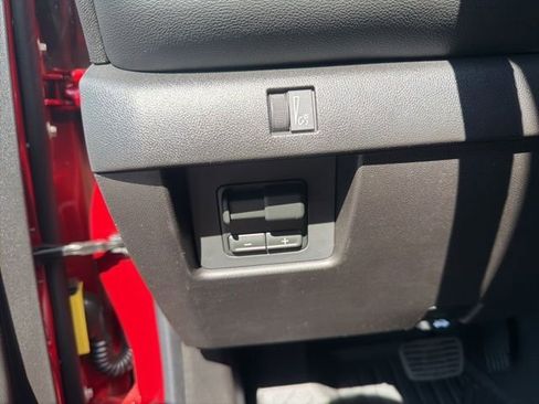 New 2026 Chevrolet Colorado LT w/ LT Convenience Package AWD/4WD image 24