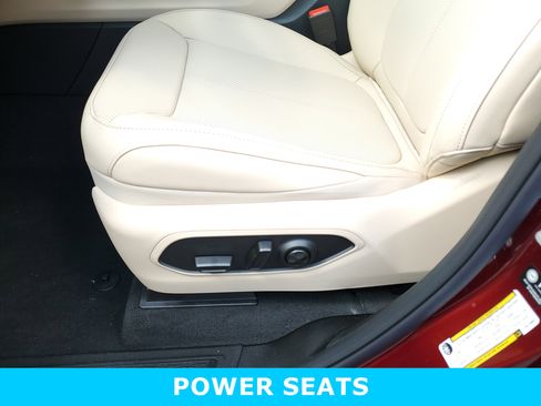 New 2025 Jeep Grand Cherokee L Limited w/ Luxury Tech Group II image 20