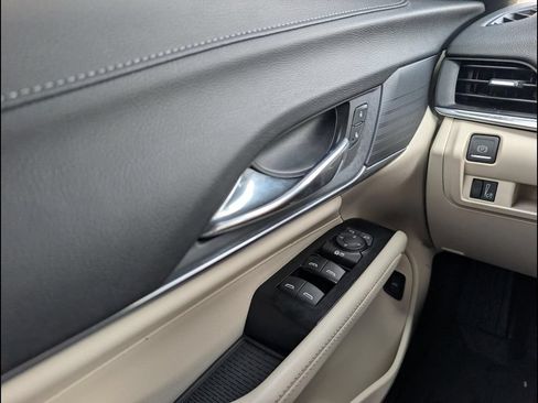 Used 2021 Cadillac CT4 Luxury RWD image 18