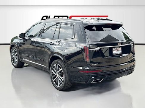Used 2025 Cadillac XT6 Sport w/ Technology Package AWD/4WD image 5