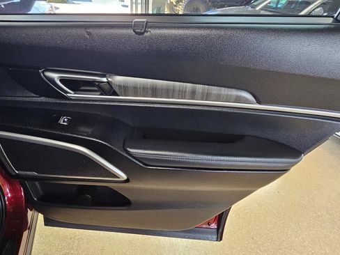 Used 2023 Kia Telluride EX w/ EX Captain's Chair Package image 15