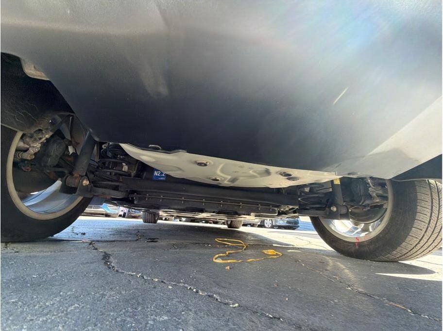 Used 2020 Chevrolet Bolt Premier w/ Infotainment Package FWD image 36