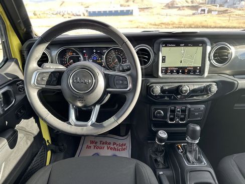 Used 2023 Jeep Wrangler Sahara image 20