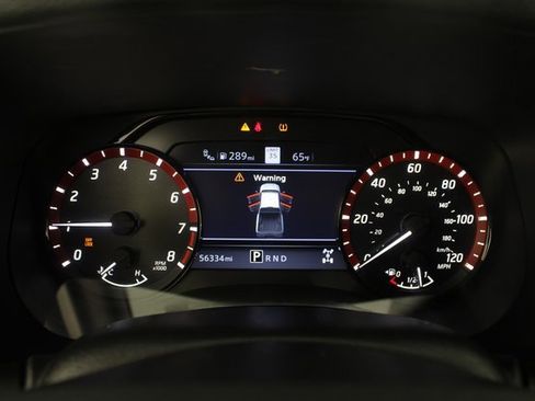 Used 2022 Nissan Frontier PRO-4X image 11