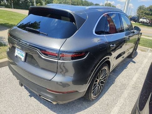 Used 2022 Porsche Cayenne E-Hybrid AWD/4WD image 8