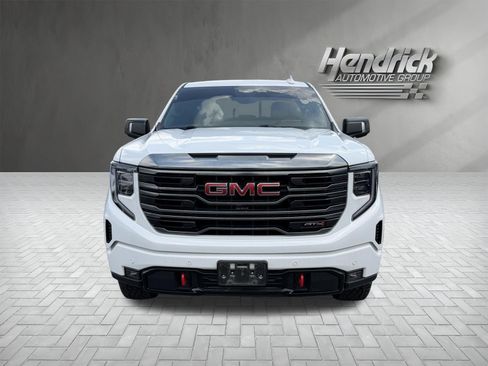 Used 2024 GMC Sierra 1500 AT4 w/ Technology Package AWD/4WD image 3