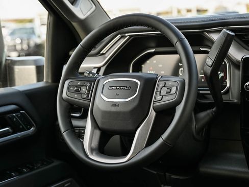 New 2026 GMC Sierra 3500 Denali w/ Denali Reserve Package AWD/4WD image 13