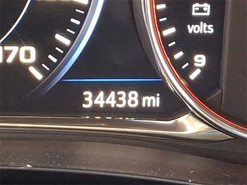 Used 2023 Chevrolet Traverse High Country image 21