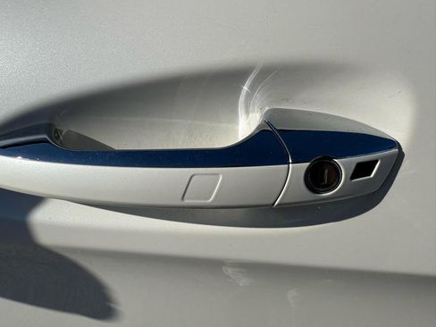 Used 2013 Mercedes-Benz CLS 550 image 9