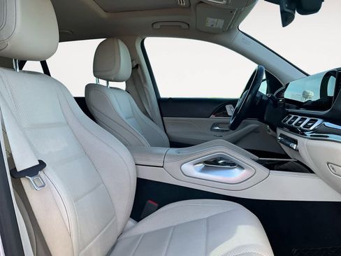 Used 2021 Mercedes-Benz GLE 450 4MATIC image 17