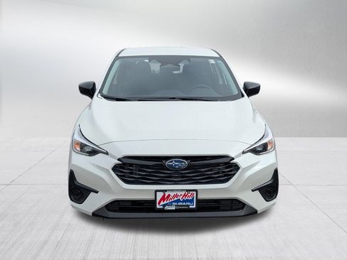 Used 2025 Subaru Impreza 2.0i image 2