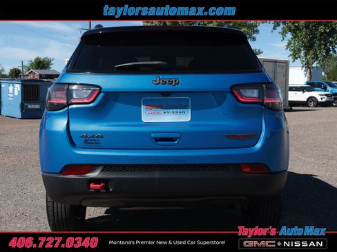 Used 2022 Jeep Compass Trailhawk w/ Trailhawk Elite Group AWD/4WD image 47