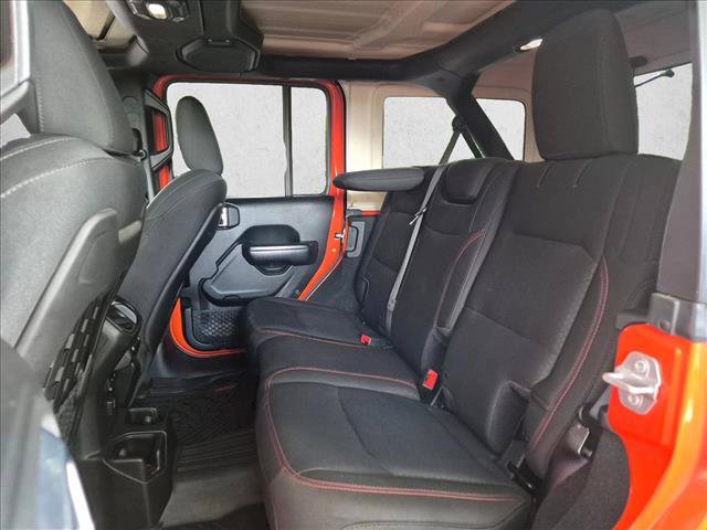 Used 2018 Jeep Wrangler Unlimited Rubicon AWD/4WD image 15