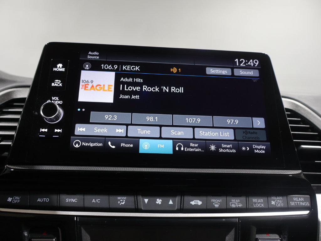 Used 2026 Honda Odyssey Touring image 23