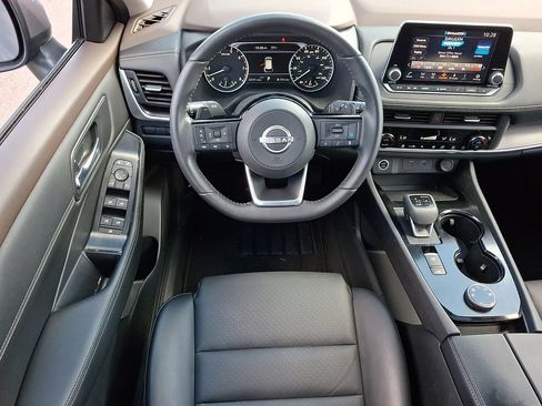 Certified 2023 Nissan Rogue SV w/ SV Premium B Package AWD/4WD image 12