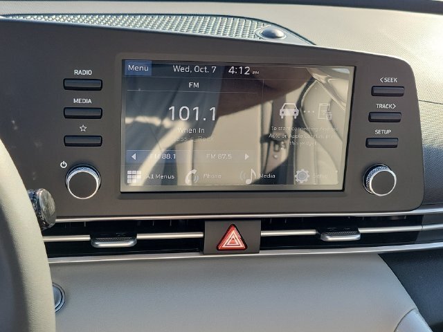 New 2026 Hyundai Elantra SEL Sport FWD image 11