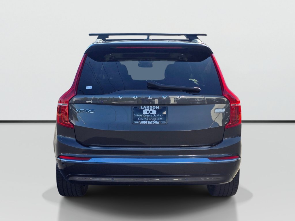 Used 2023 Volvo XC90 T8 Ultimate w/ Lounge Package AWD/4WD image 4