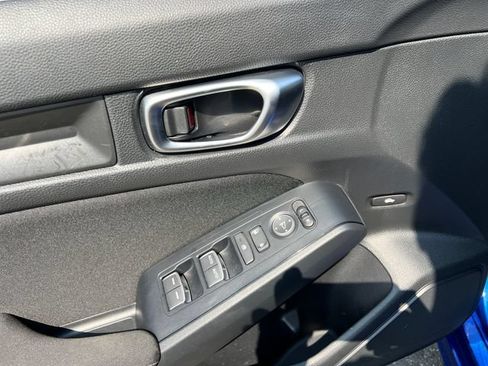 Used 2024 Honda Civic Sport image 29