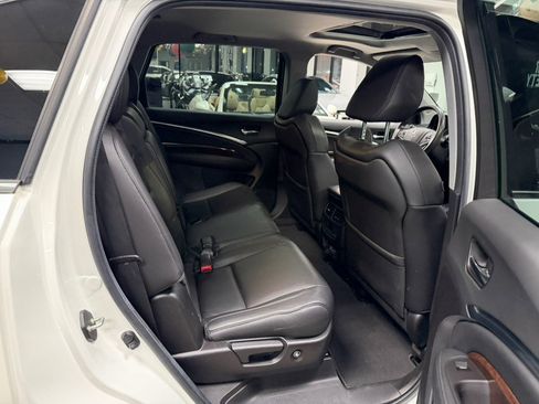 Used 2019 Acura MDX SH-AWD image 32