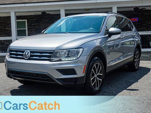 Used 2021 Volkswagen Tiguan SE FWD image 12