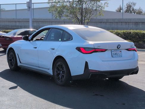 Used 2023 BMW i4 eDrive35 w/ Premium Package image 8