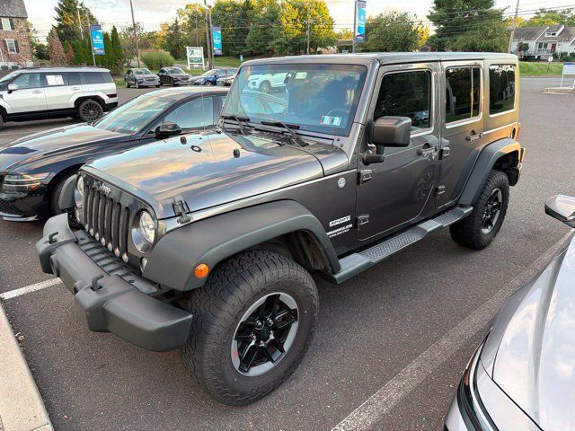 Used 2014 Jeep Wrangler Unlimited Sport w/ Quick Order Package 24S AWD/4WD image 3