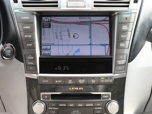 Used 2010 Lexus LS 460 AWD image 21