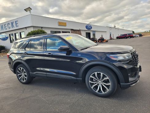 New 2026 Ford Explorer ST-Line AWD/4WD image 5
