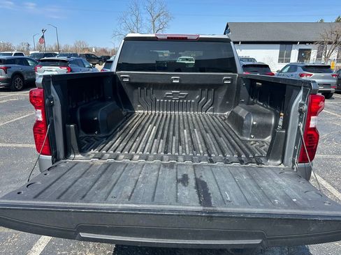 Used 2021 Chevrolet Silverado 1500 LT w/ LPO, Liner Protection Package AWD/4WD image 27