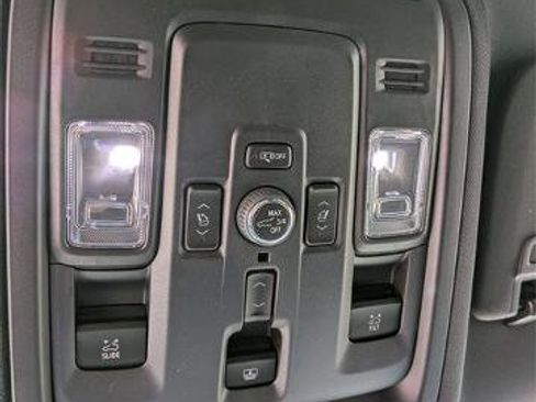 New 2025 Chevrolet Suburban High Country image 22