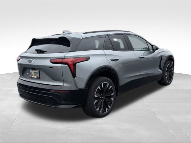 Used 2024 Chevrolet Blazer EV RS AWD/4WD image 2