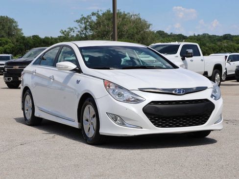 Used 2014 Hyundai Sonata Hybrid FWD image 4