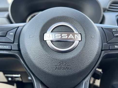 Certified 2025 Nissan Versa S w/ Trunk Package image 5