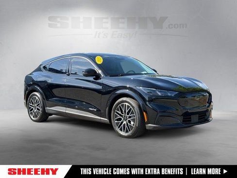 Certified 2025 Ford Mustang Mach-E Premium AWD/4WD image 1