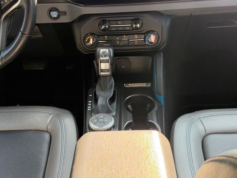 Used 2023 Ford Bronco Black Diamond AWD/4WD image 14