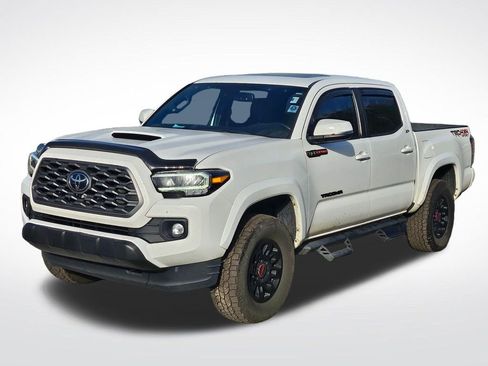 Used 2022 Toyota Tacoma TRD Sport w/ TRD Premium Sport Package image 2