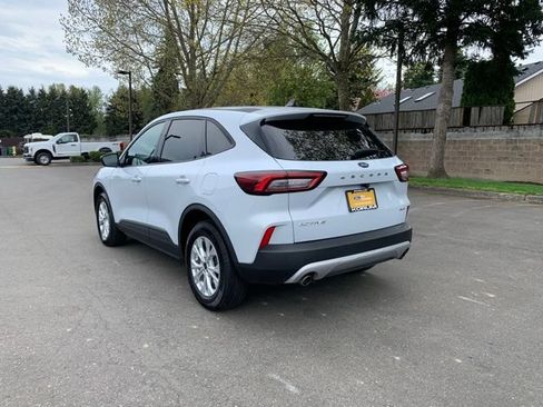 Certified 2025 Ford Escape Active AWD/4WD image 3