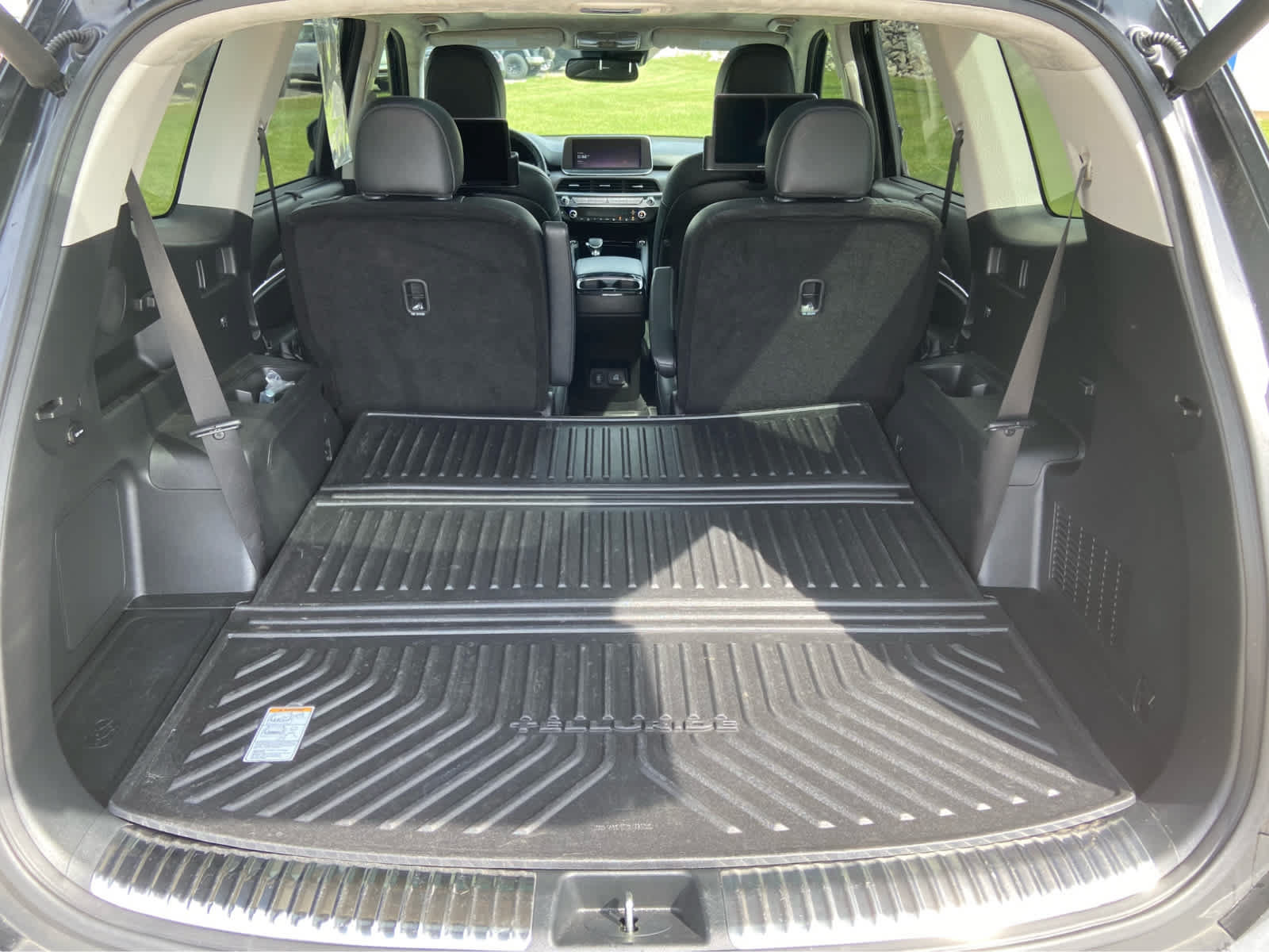 Used 2022 Kia Telluride SX w/ SX Prestige Package AWD/4WD image 7