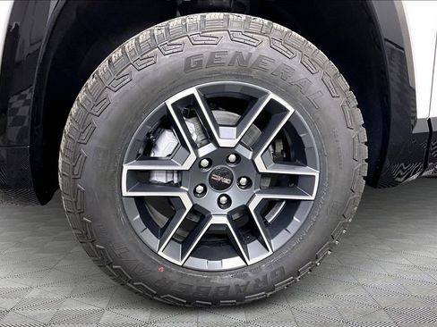 New 2026 GMC Terrain AT4 w/ LPO, Floor Liner Package image 13