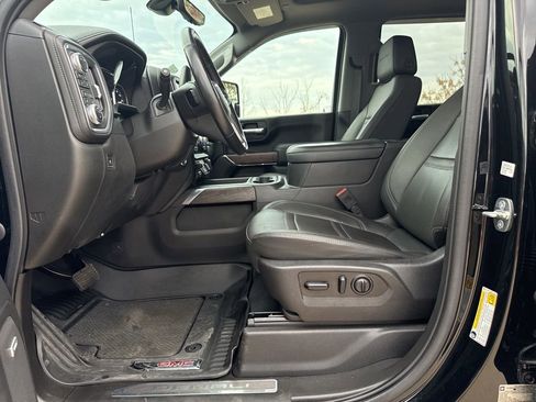 Used 2021 GMC Sierra 2500 Denali w/ Denali Black Diamond Edition image 14