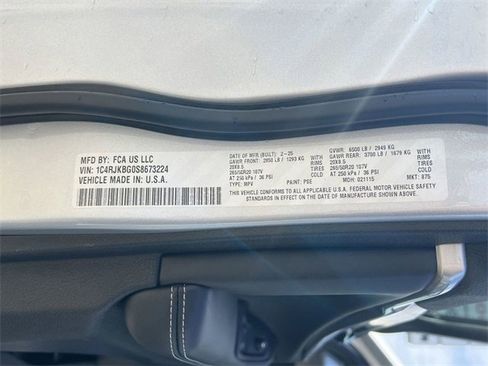 New 2025 Jeep Grand Cherokee L Limited w/ Luxury Tech Group II image 18