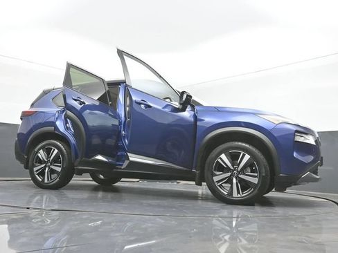 Used 2023 Nissan Rogue SL AWD/4WD image 52