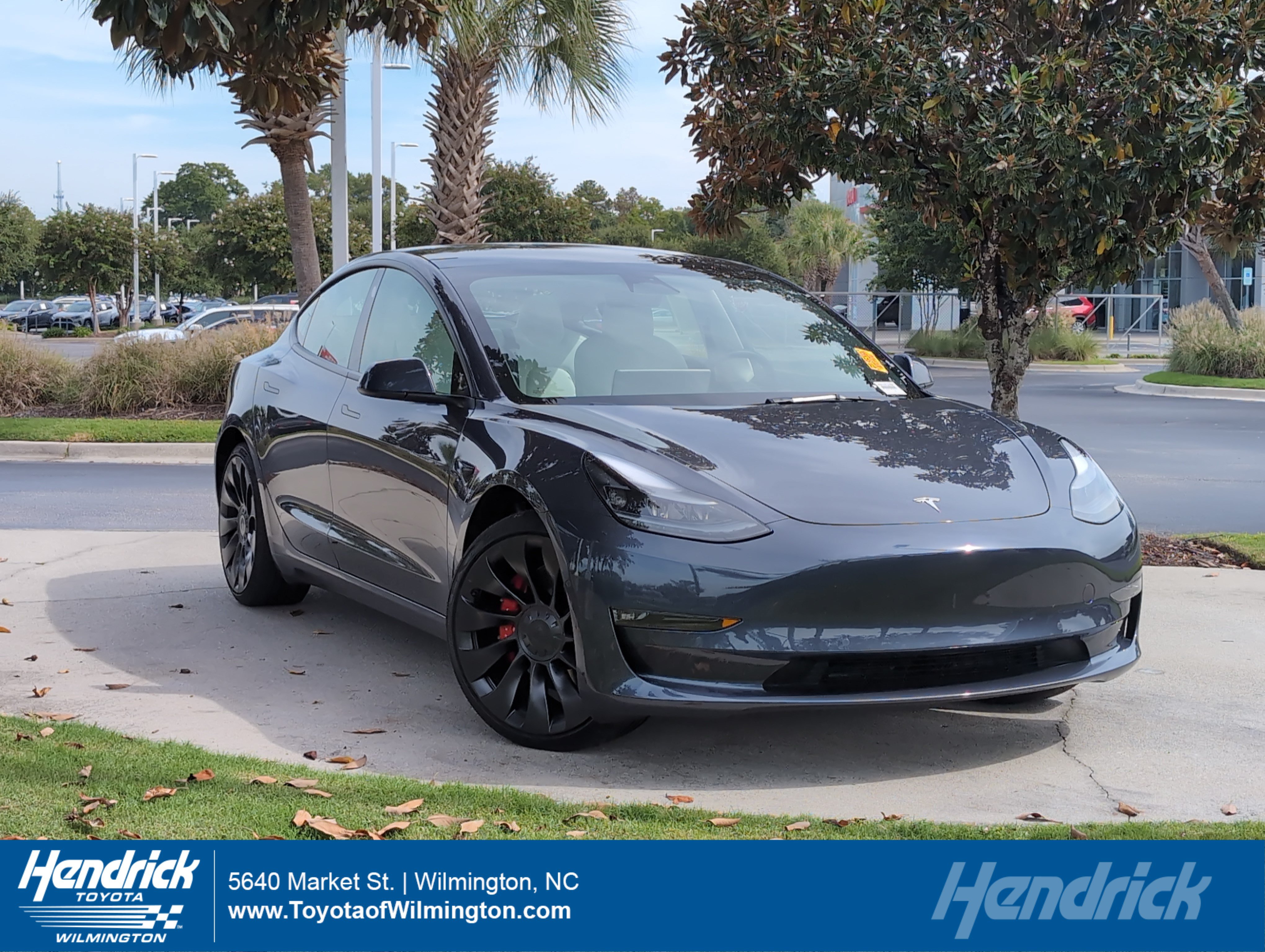 Used 2022 Tesla Model 3 Performance AWD/4WD image 1