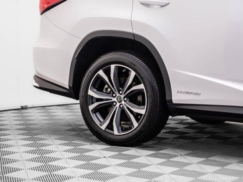 Used 2021 Lexus RX 450hL AWD w/ Premium Package image 38