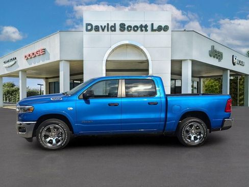 New 2026 RAM 1500 Big Horn AWD/4WD image 9