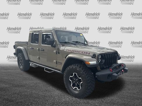 Used 2020 Jeep Gladiator Rubicon image 2